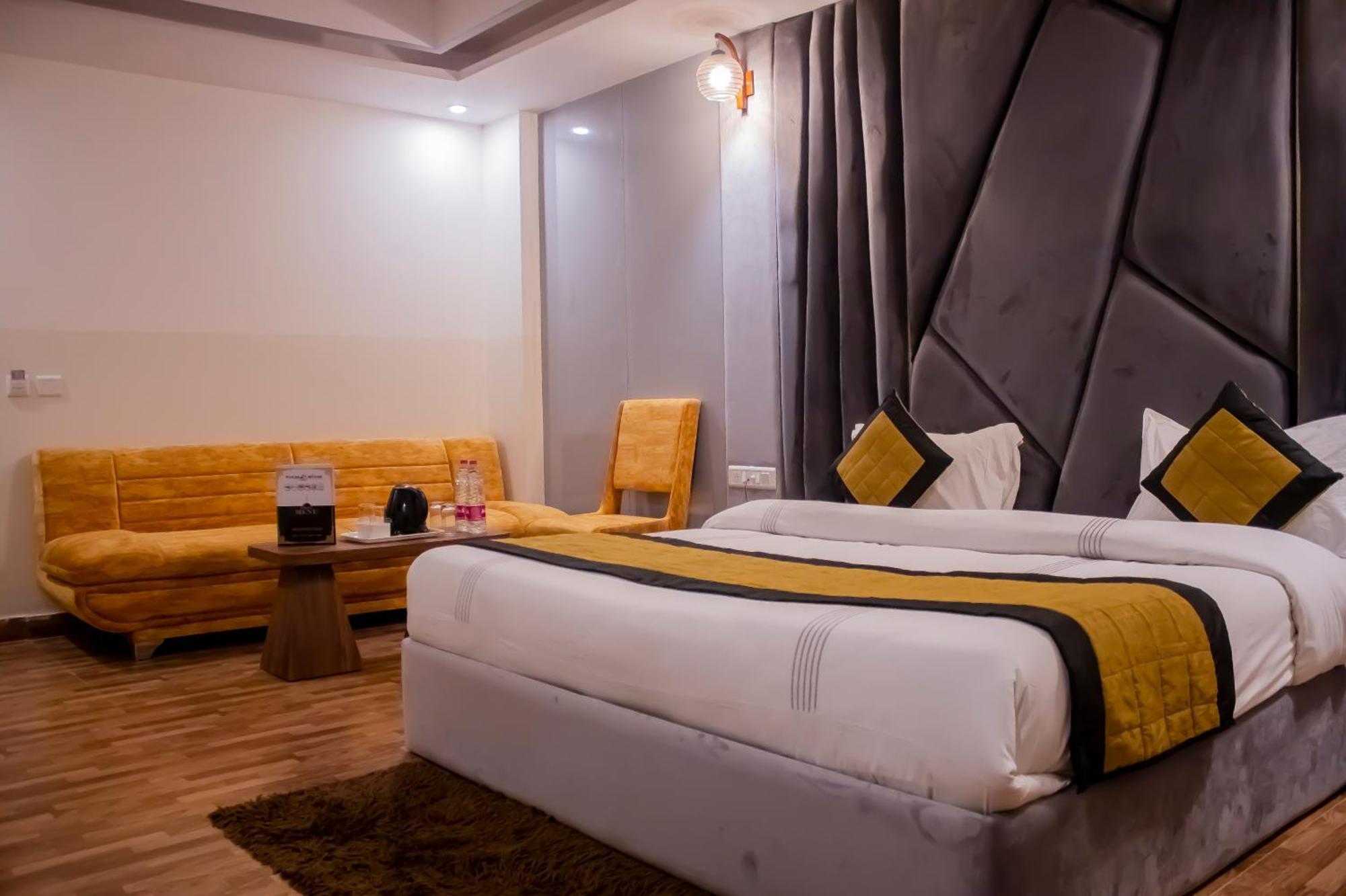 Hotel Airport City Near Delhi International Airport Nuova Delhi Esterno foto