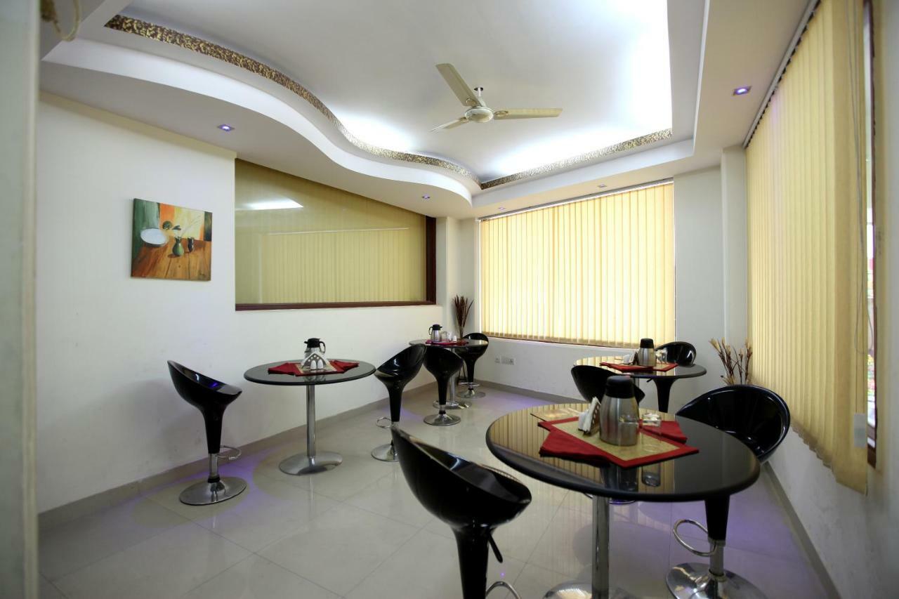 Hotel Airport City Near Delhi International Airport Nuova Delhi Esterno foto