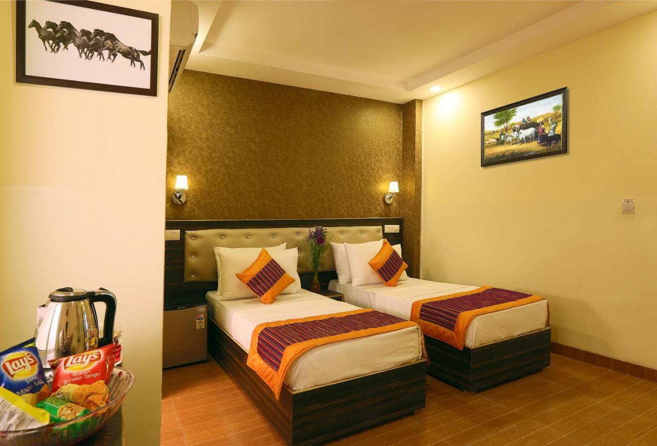 Hotel Airport City Near Delhi International Airport Nuova Delhi Esterno foto